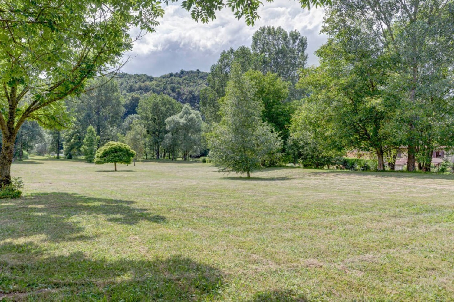 Propriété de 225m² sur terrain de 22 000m² Prestige