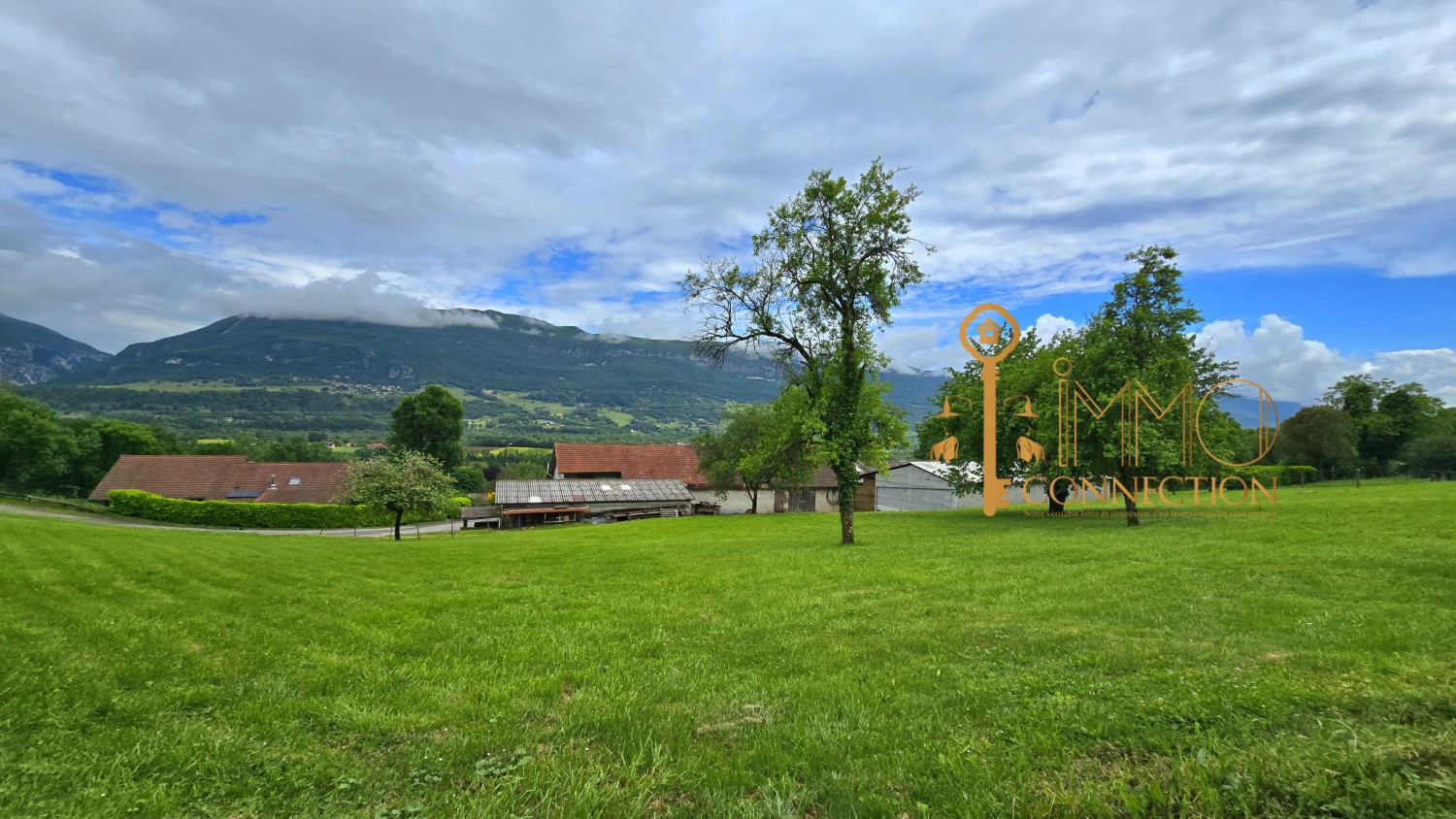 Terrain à bâtir 1932 m² 