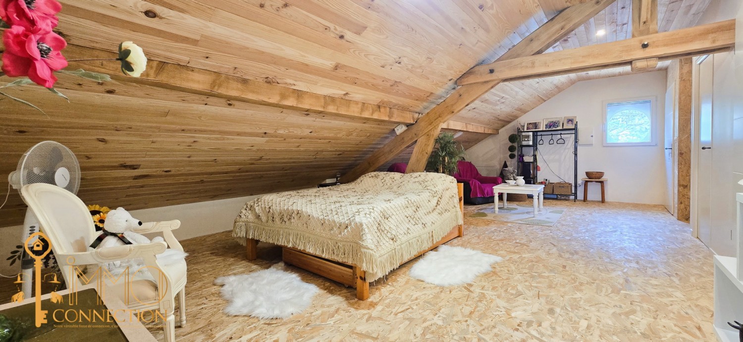 Propriété - 180 m²