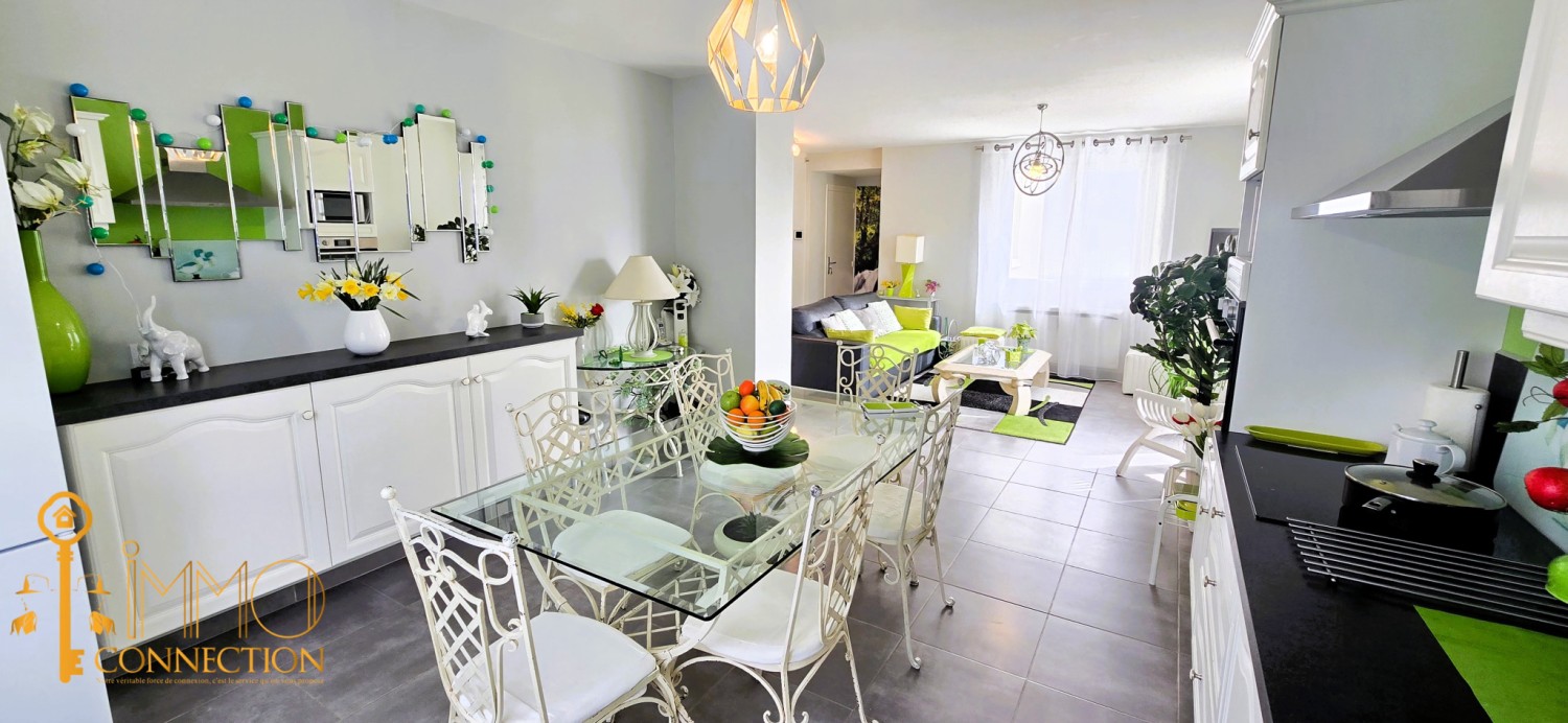 Propriété - 180 m²