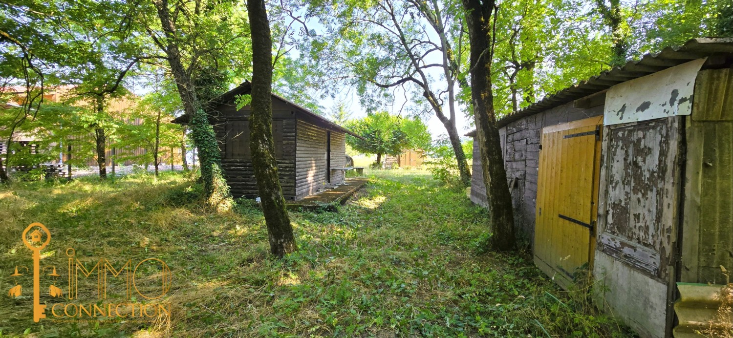 Terrain en zone industrielle - 3302 m²
