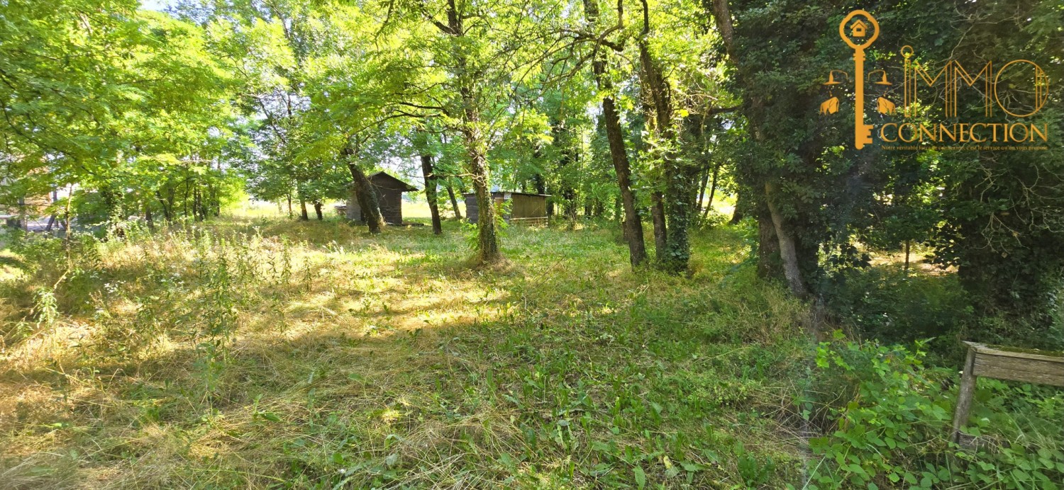 Terrain en zone industrielle - 3302 m²