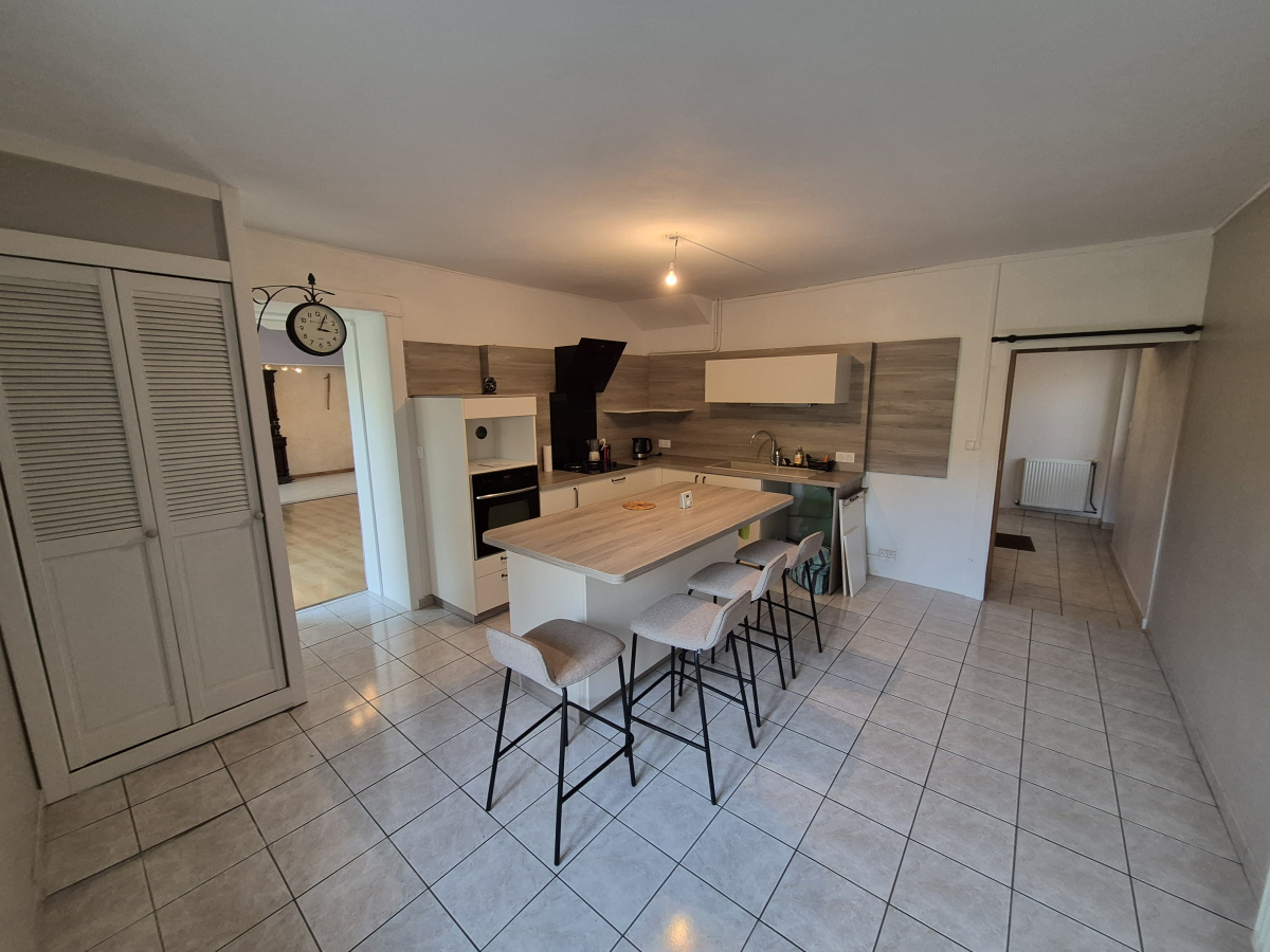 Maison - 148 m² - Fitignieu